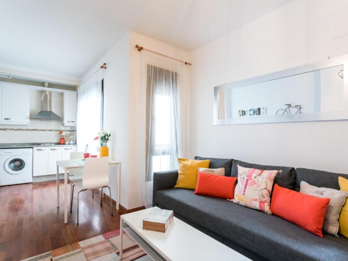 Holi-rent Santa Marina Apartment Seville